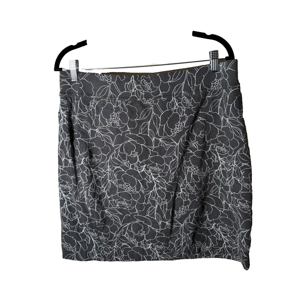 Duluth Skirt Women's Medium Gray Floral Lined Skort Printed Outdoor Pull On